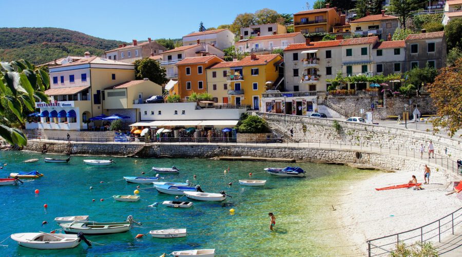 Pjescana Uvala (Istria, Horvátország) – Nyárvégi hangulat